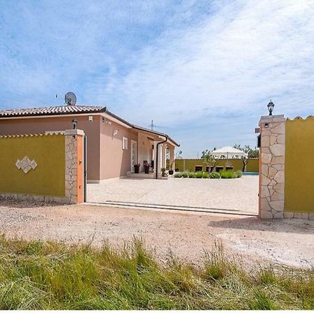 Villa Zafirah Póla Kültér fotó